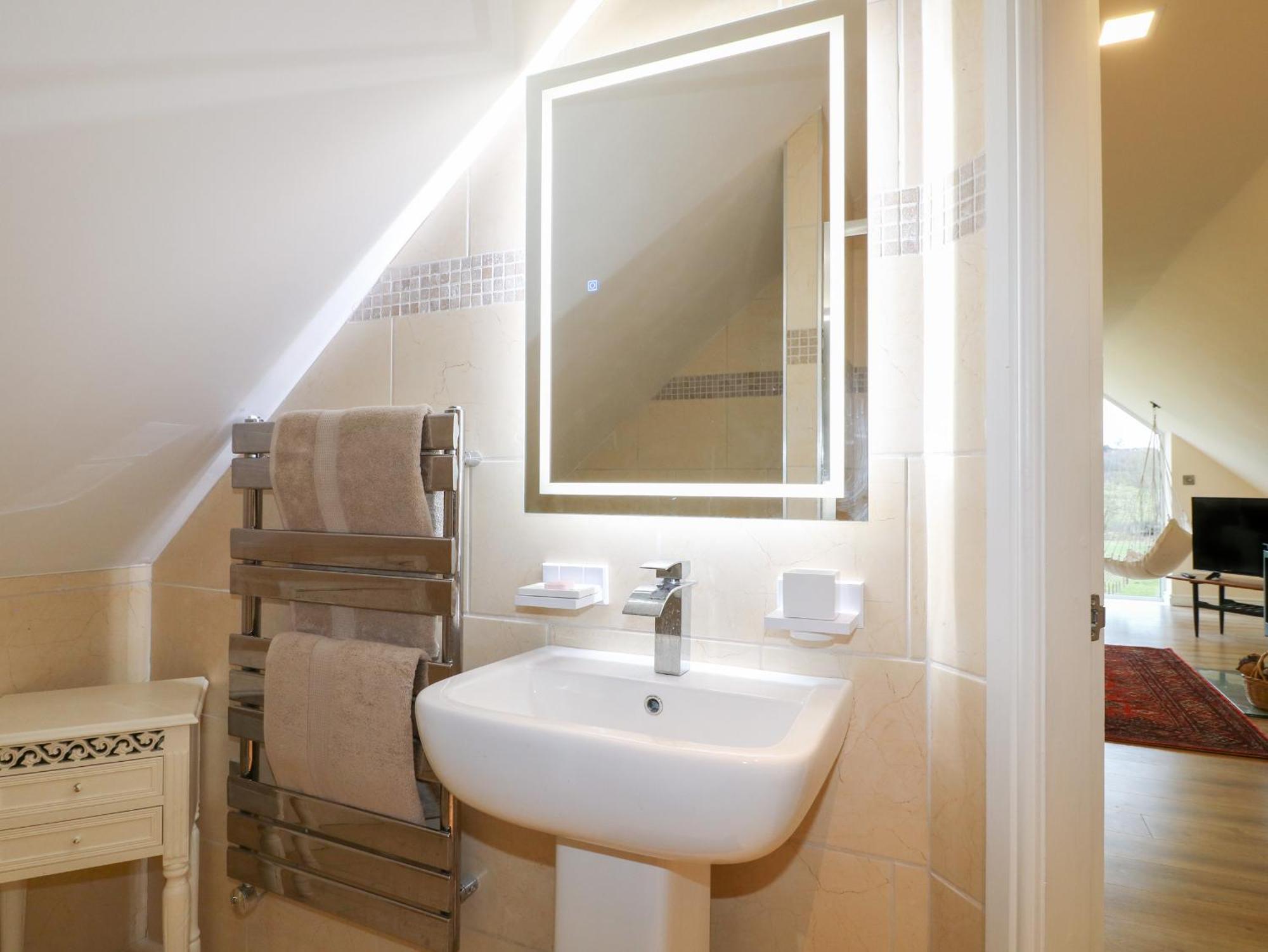 The Loft At Amber View Villa เบลเปอร์ ภายนอก รูปภาพ